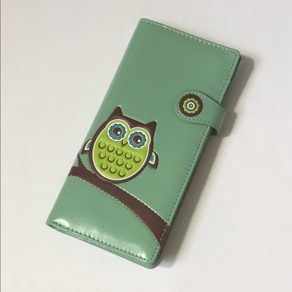 NWT Owl Wallet - Light Green - Vegan Leather - Picture 1 of 5